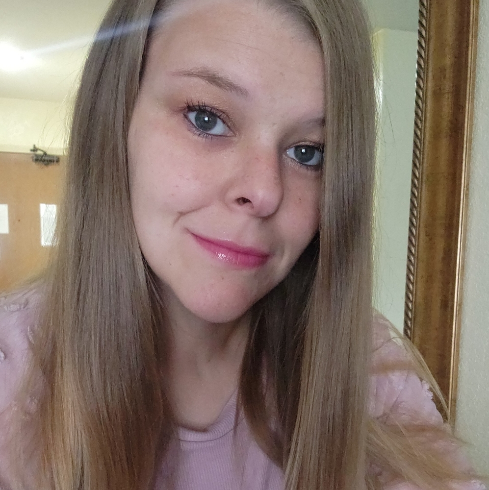 Meet your Posher, Lindsey